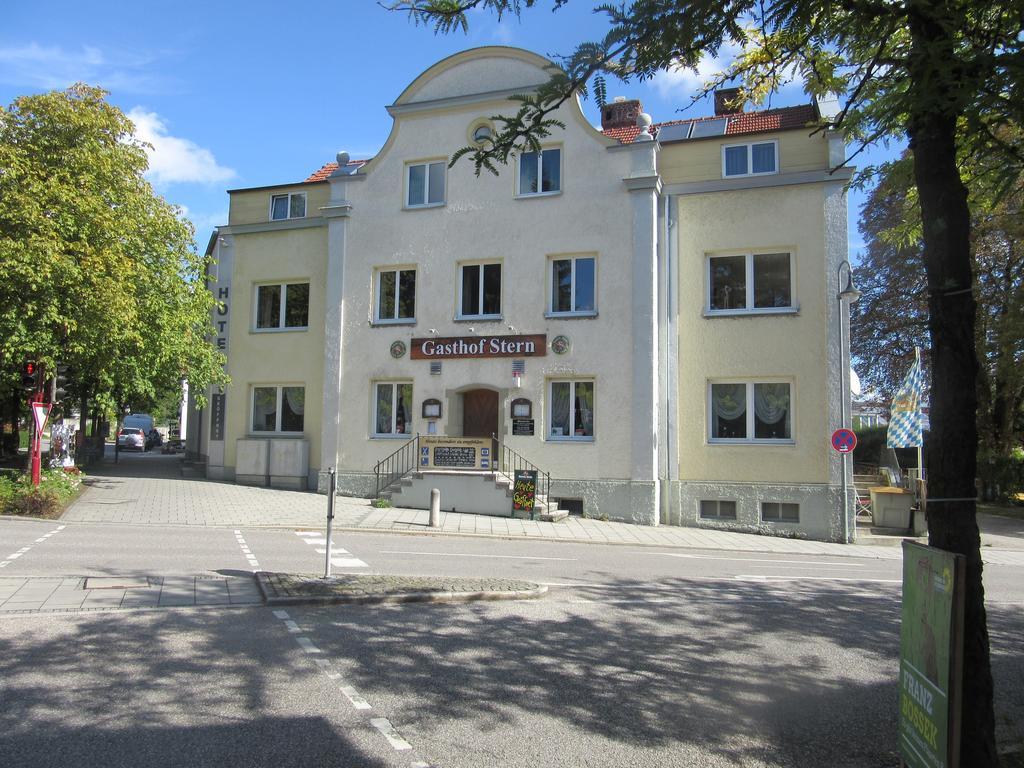 Hotel Stern Gersthofen Exterior photo